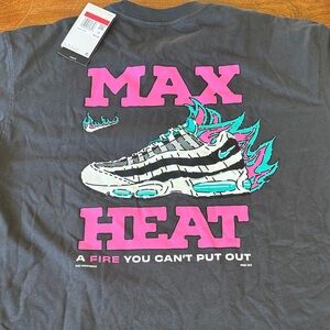 Nike Max Heat Tee in Black with Pink and Teal